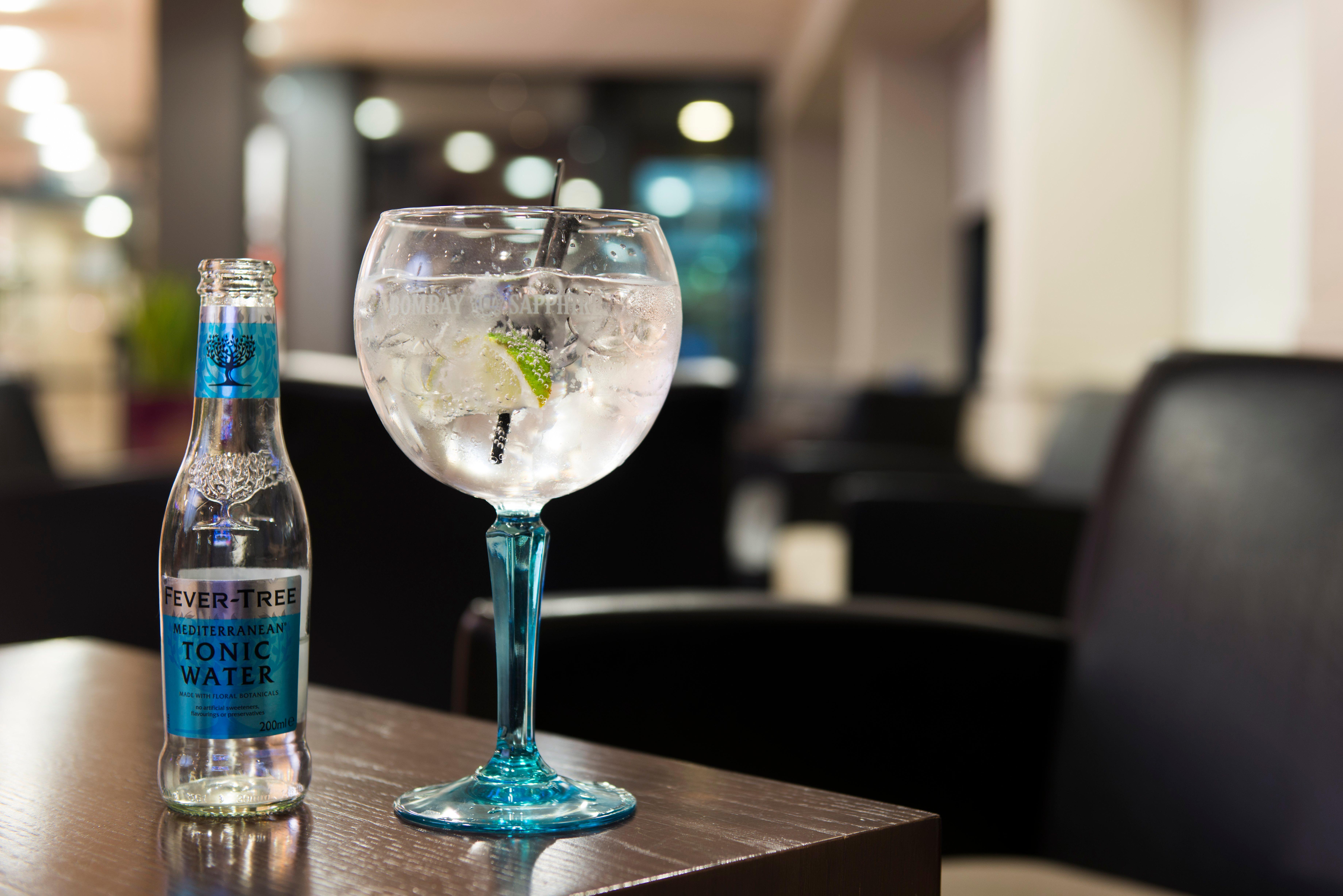 Holiday Inn Express Stoke-On-Trent By Ihg Екстериор снимка