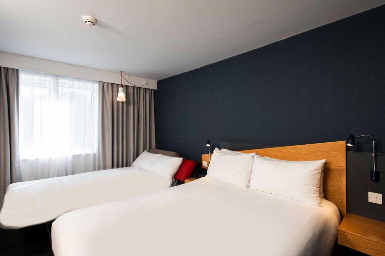Holiday Inn Express Stoke-On-Trent By Ihg Екстериор снимка