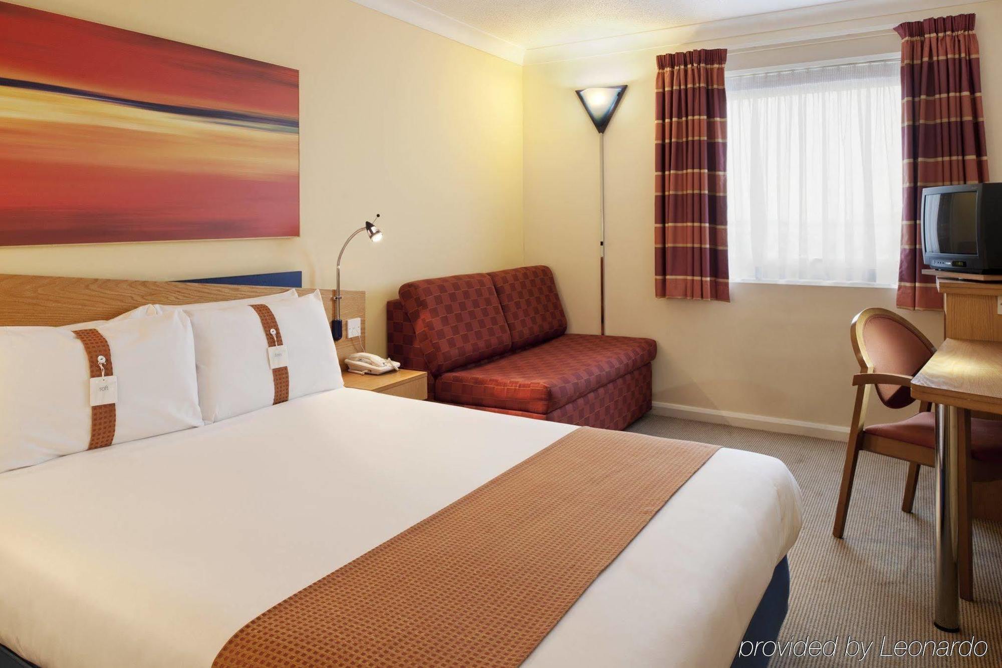 Holiday Inn Express Stoke-On-Trent, An Ihg Hotel Стая снимка